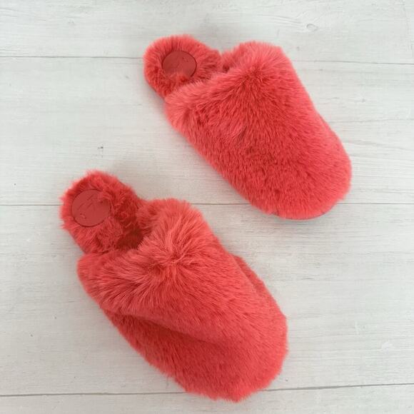 Anthropologie Sadie Fuzzy Faux Fur Slippers Size S/M‎ (Fits 6-7) Coral Pink Cozy - Picture 11 of 12